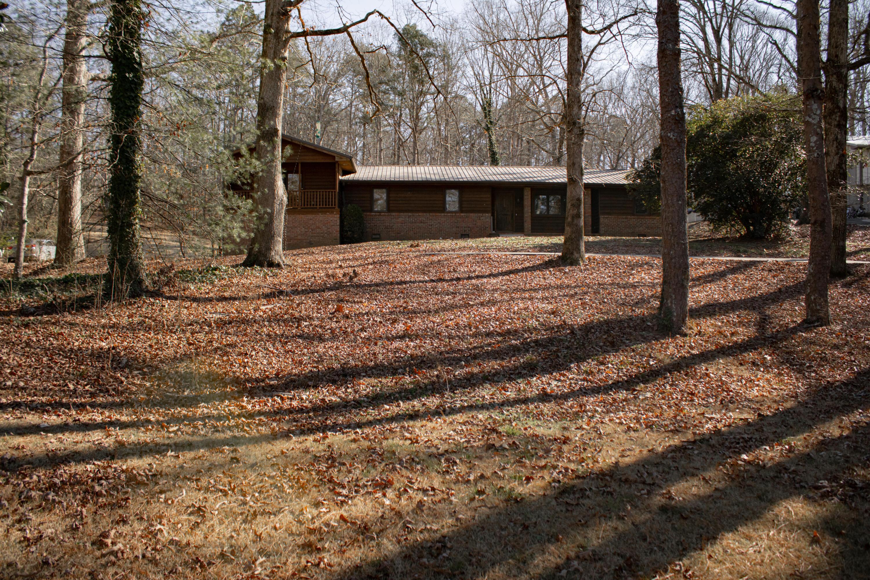 Image 3: Front Exterior