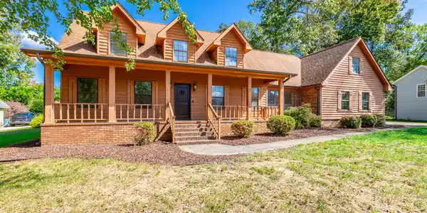 427 Valleybrook Road