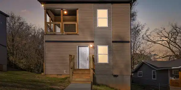3903 Meadow Lane