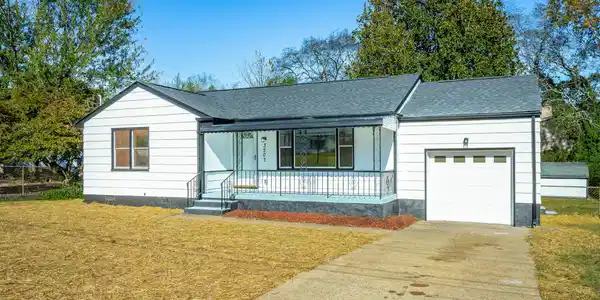 3507 Shadowlawn Drive