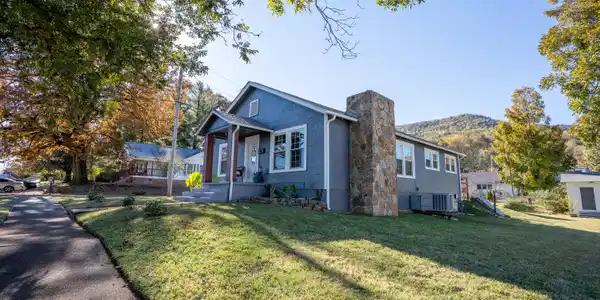 618 Elm Avenue