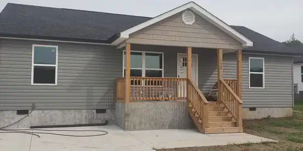 172 Galloway Airport Road