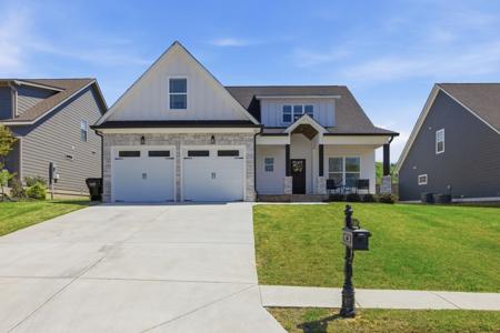 8921 Silver Maple Drive