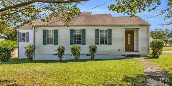 1906 Mcbrien Road