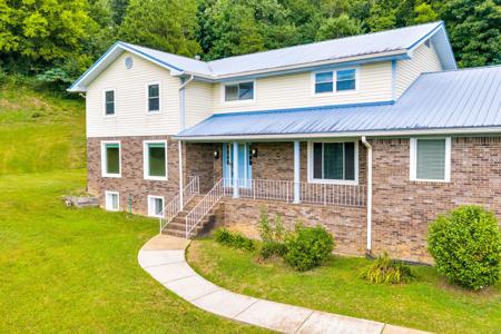 910 Mockingbird Drive