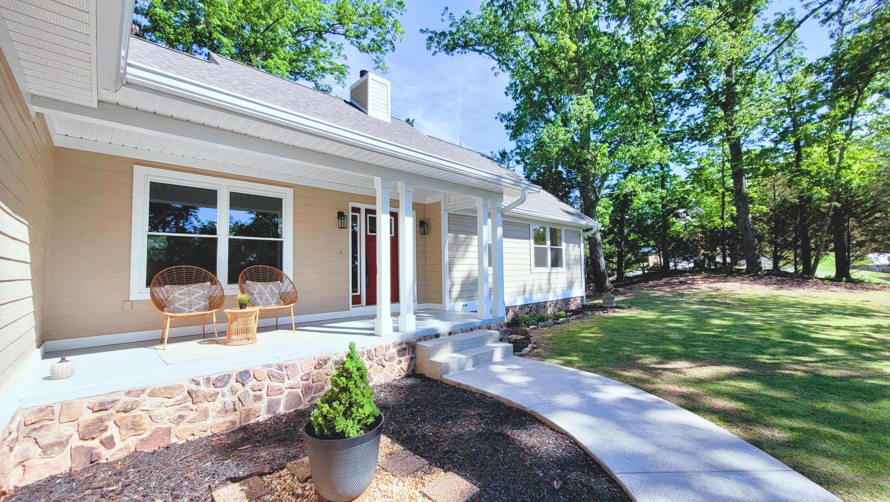Image 3: Front porch