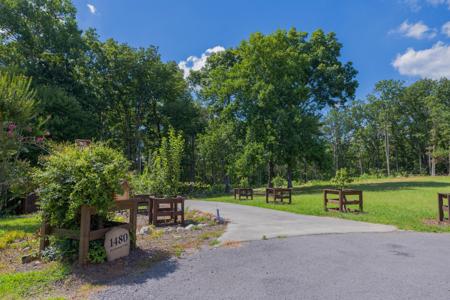 1480 Bicentennial Trail