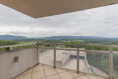 1131 Stringers Ridge Road