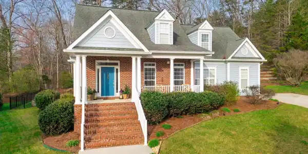 924 Traditions Drive