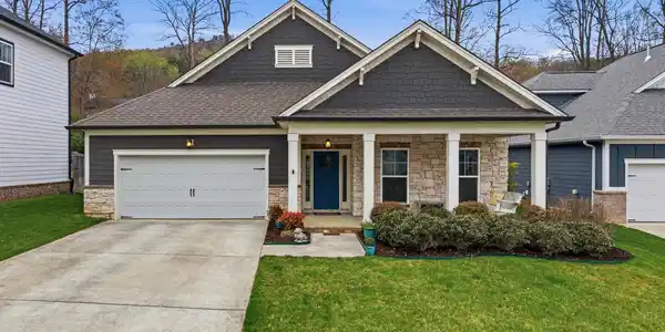 555 Deer Valley Drive