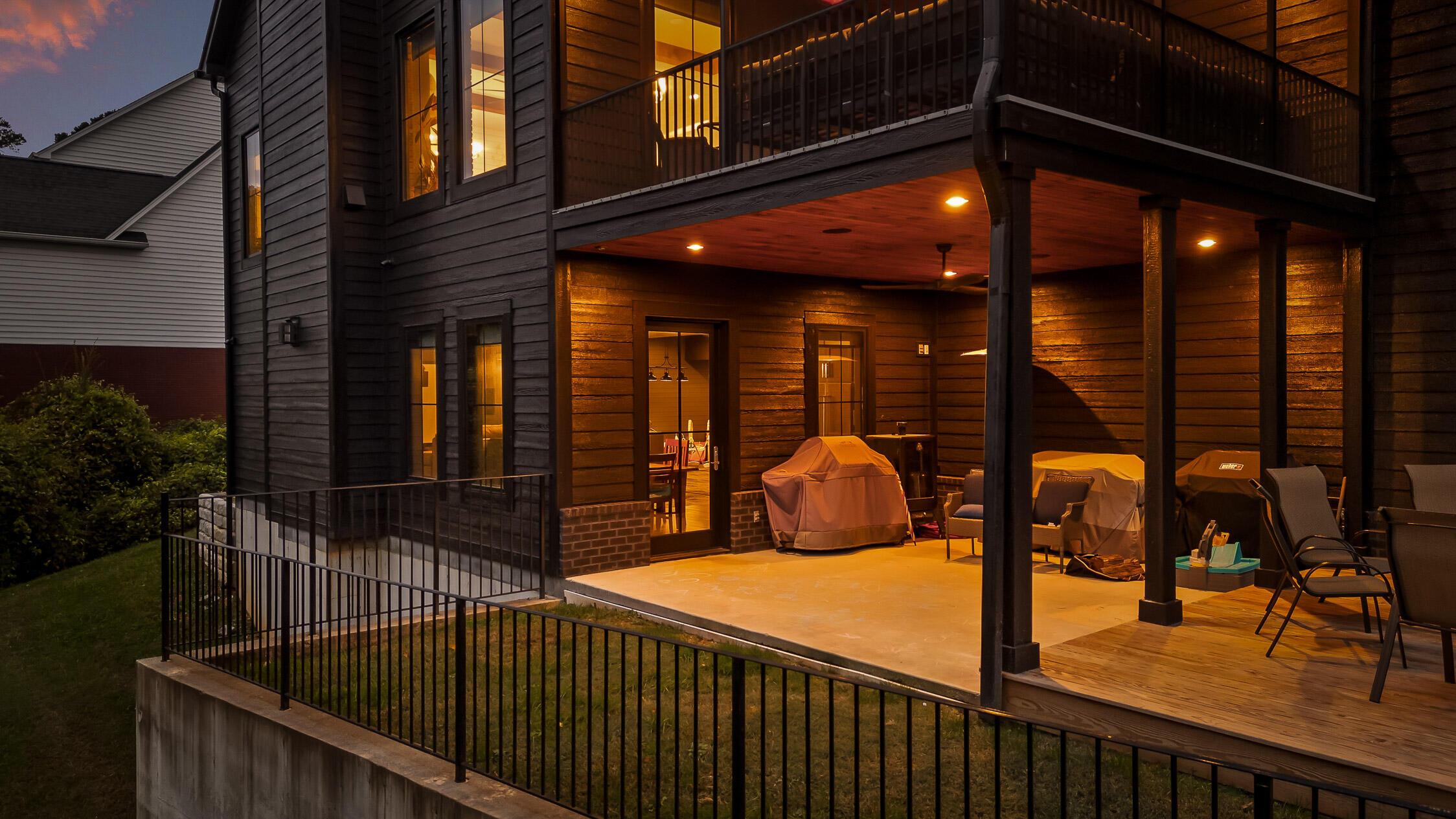 Image 4: 05-Lenox-78