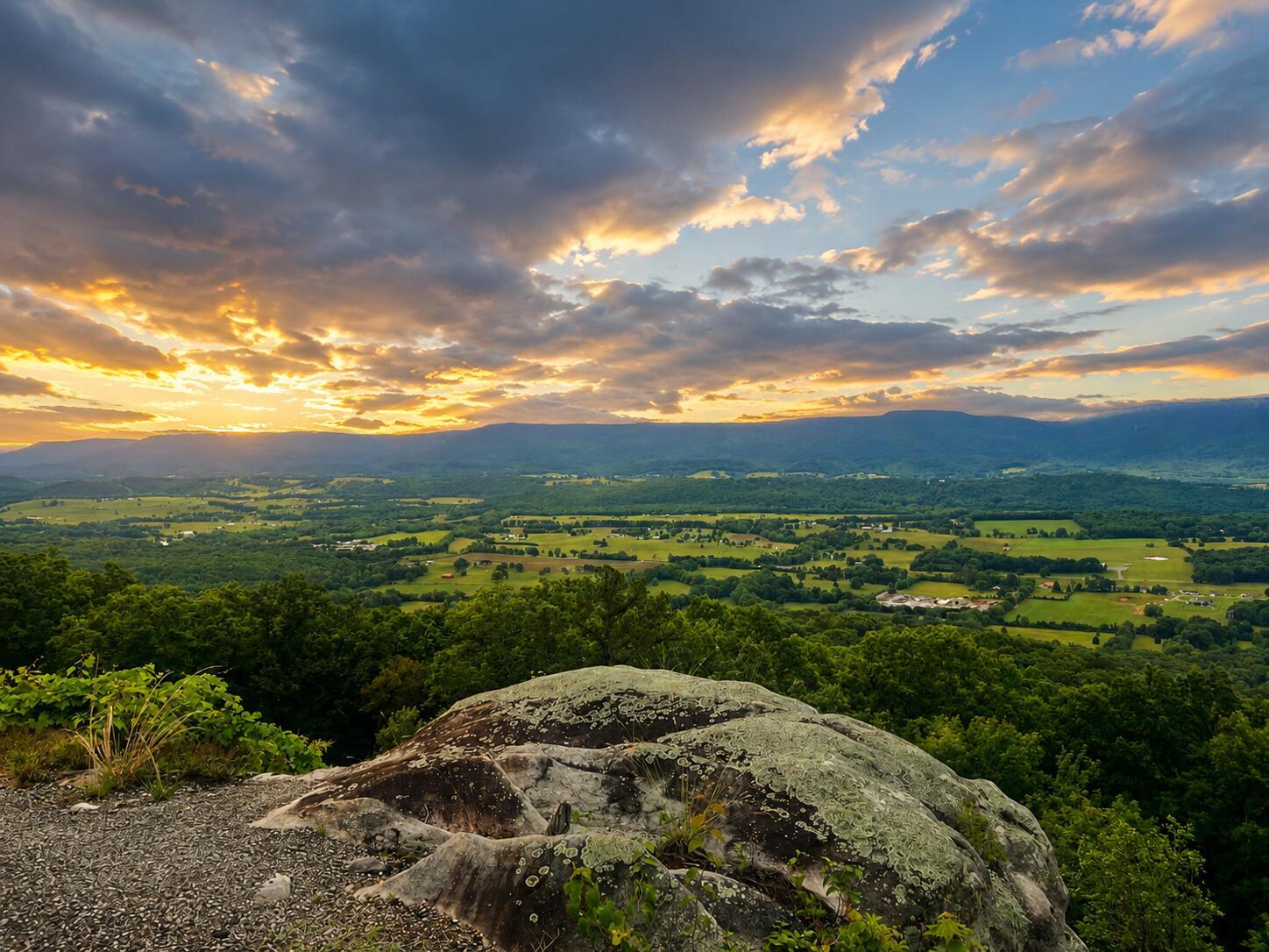 Image 3: View for miles