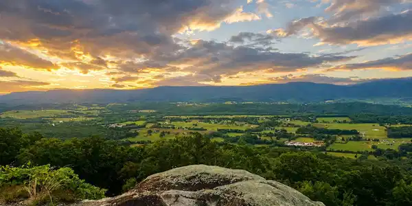 Image 3: View for miles