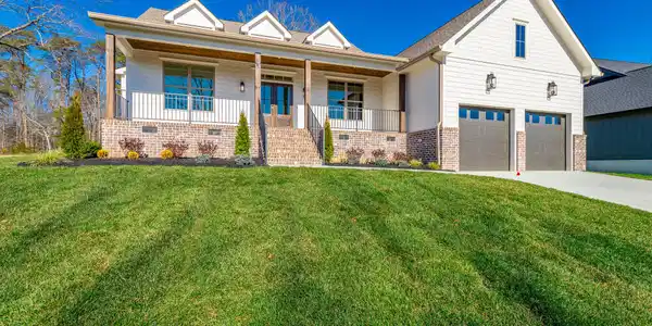 7377 Ferrell Farms Drive