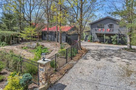 1841 Laurel Lake Drive