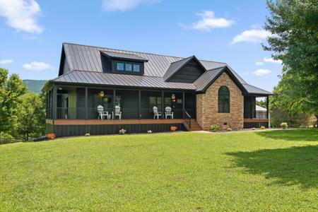679 Neal Road