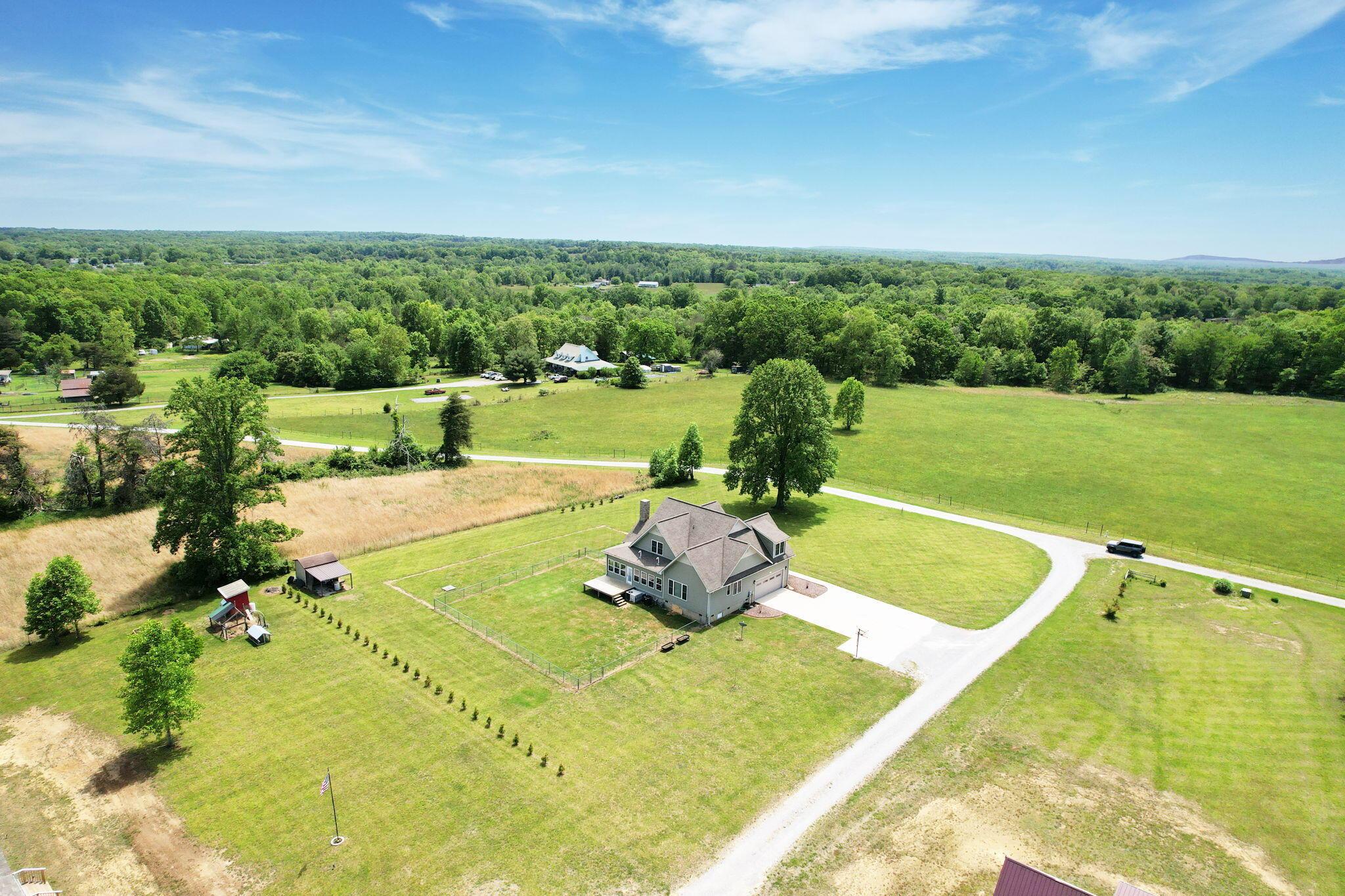 Image 3: 11-web-or-mls-DJI_0220
