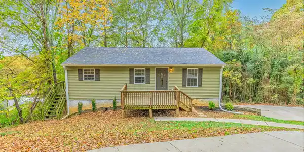 3 Fox Chase Street