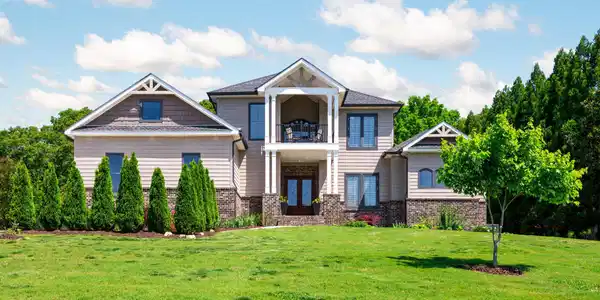 219 Overlook Drive