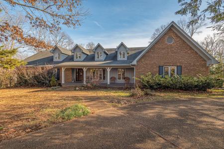 5116 Graystone Lane