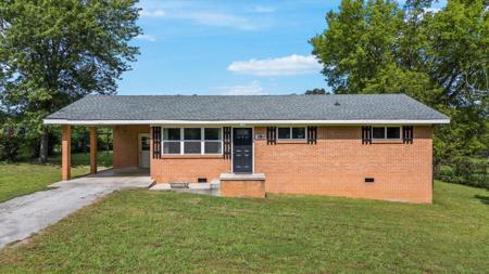 380 Overlook Drive