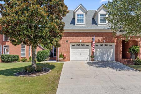737 Outlook Lane