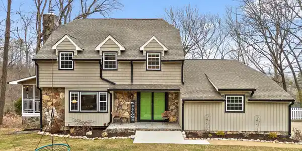 8931 Villa Rica Circle