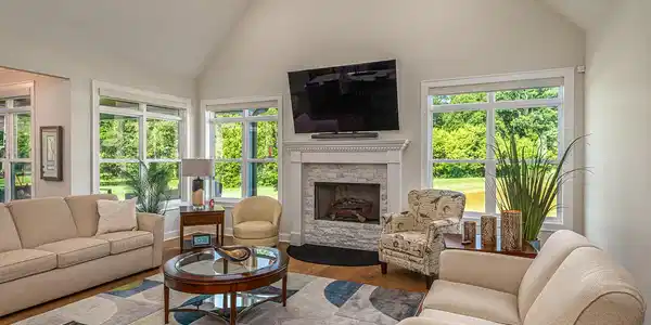 Image 3: Great Room