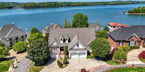 4448 Sailmaker Circle