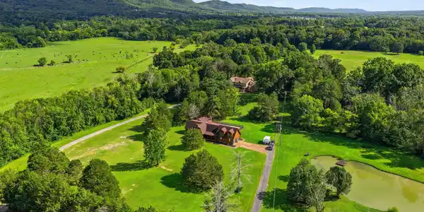 Image 4: 041_dji_20260803170922_0606_d_mavic4pro