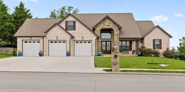 4039 Brock Road