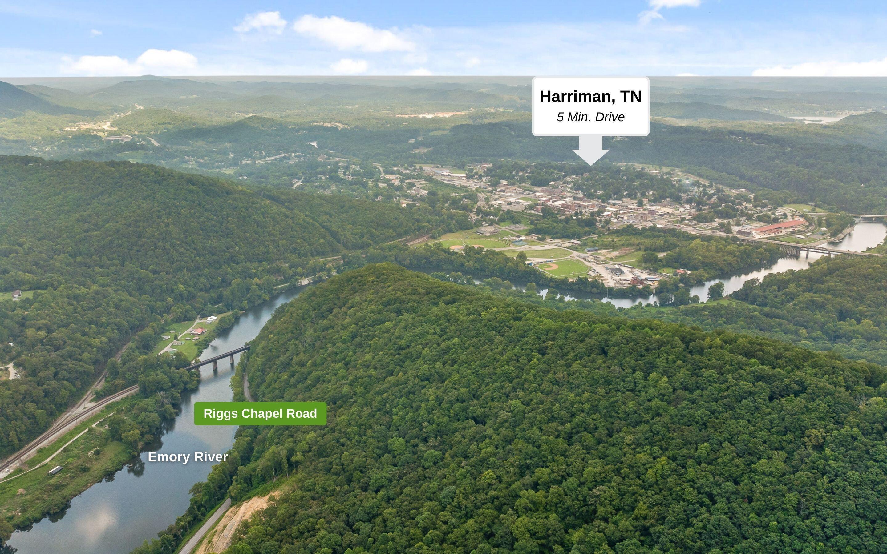 Image 2: Overlooking Harriman, TN