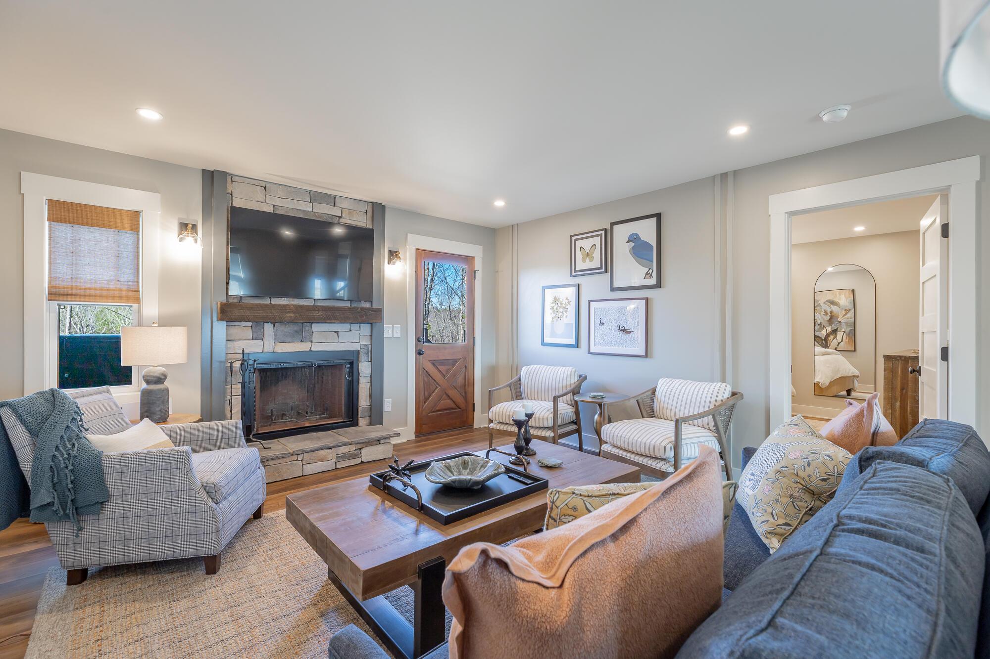 Image 4: 5110 Co Road 103 HD-14