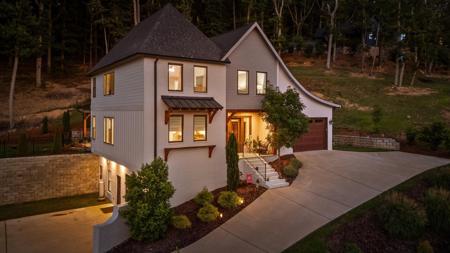 9962 Caseview Drive