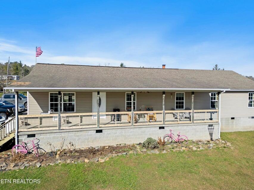 Image 2: 20251129223002733434000000-o