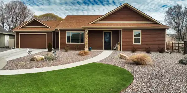 2601 Cirque Way