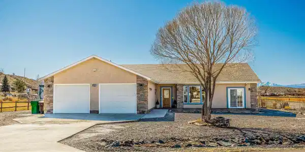 68940 Overland Drive