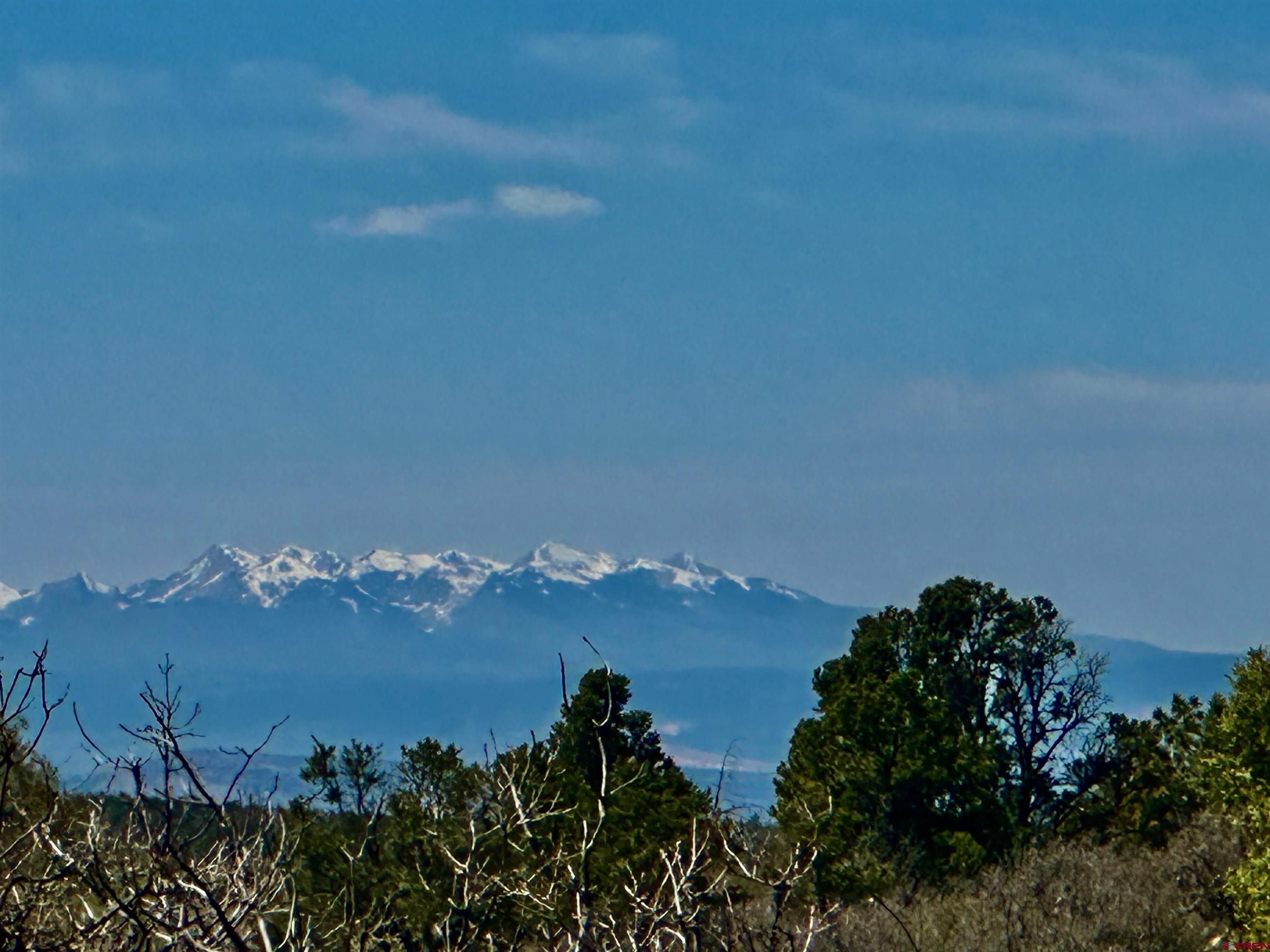 Image 2: Elks Mountains