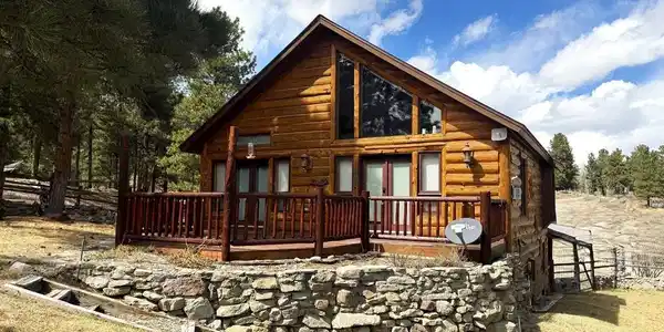1211 Forest Drive