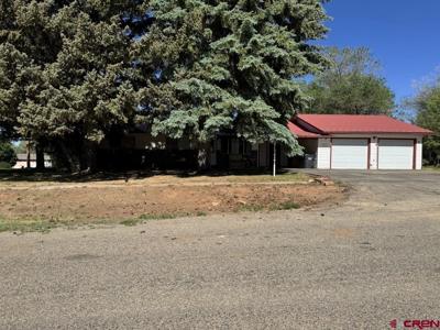 1010 N Dove Street