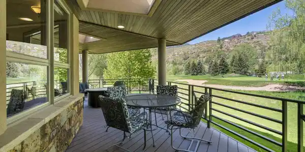 514 Horse Thief Lane