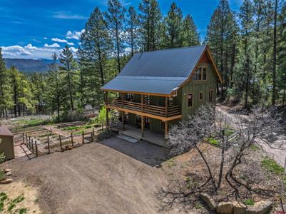520A Whispering Wood Drive