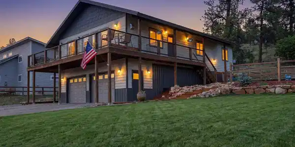 1312 Hills Circle