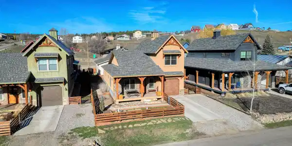 547 S 5th Street