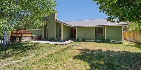 450 N Cora Street