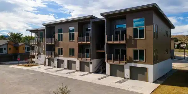 176 Alpine Loop