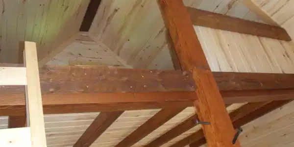 Image 4: Loft