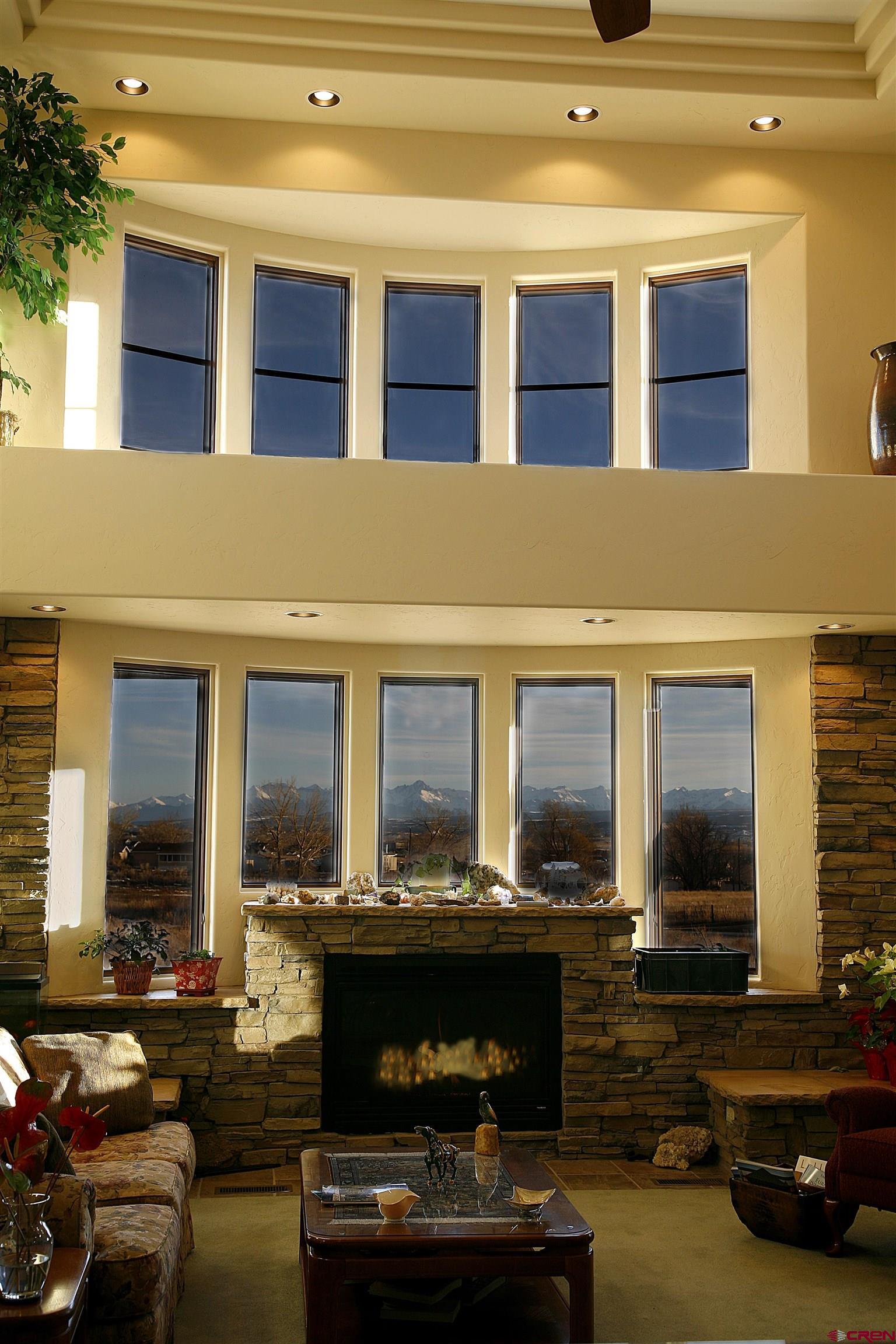 Image 3: Fireplace