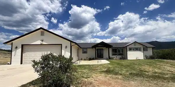 42164 Road J.75