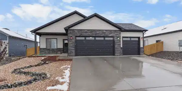 1507 Magpie Gulch Street